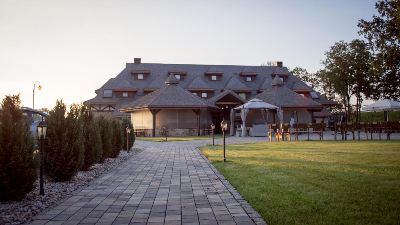 Hotel & Spa **** Kasztel Uniejów Extérieur photo