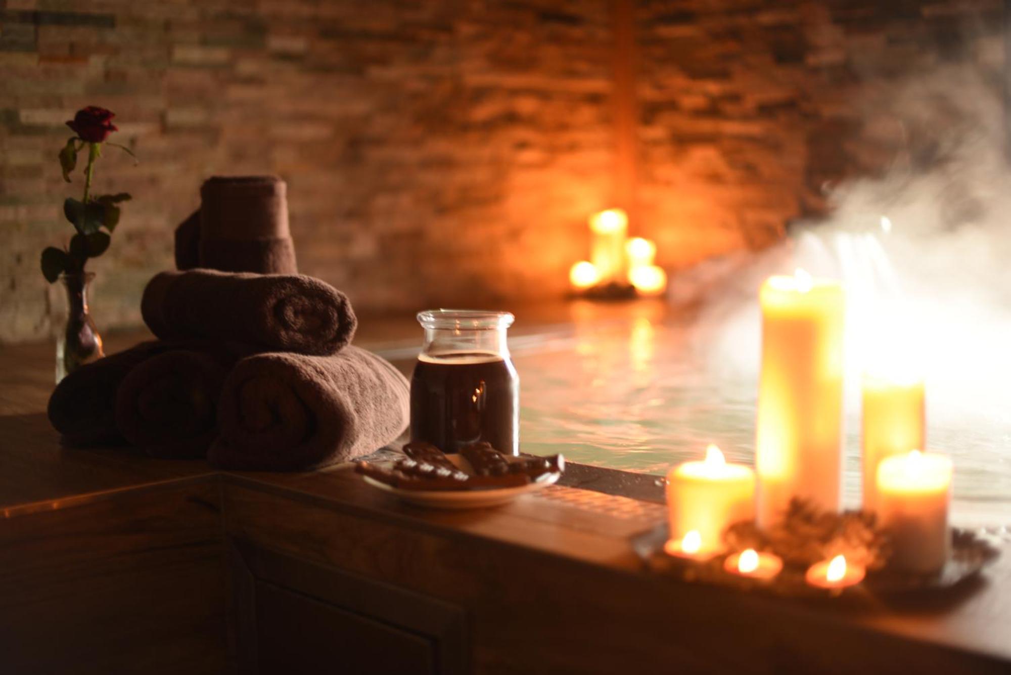 Hotel & Spa **** Kasztel Uniejów Extérieur photo