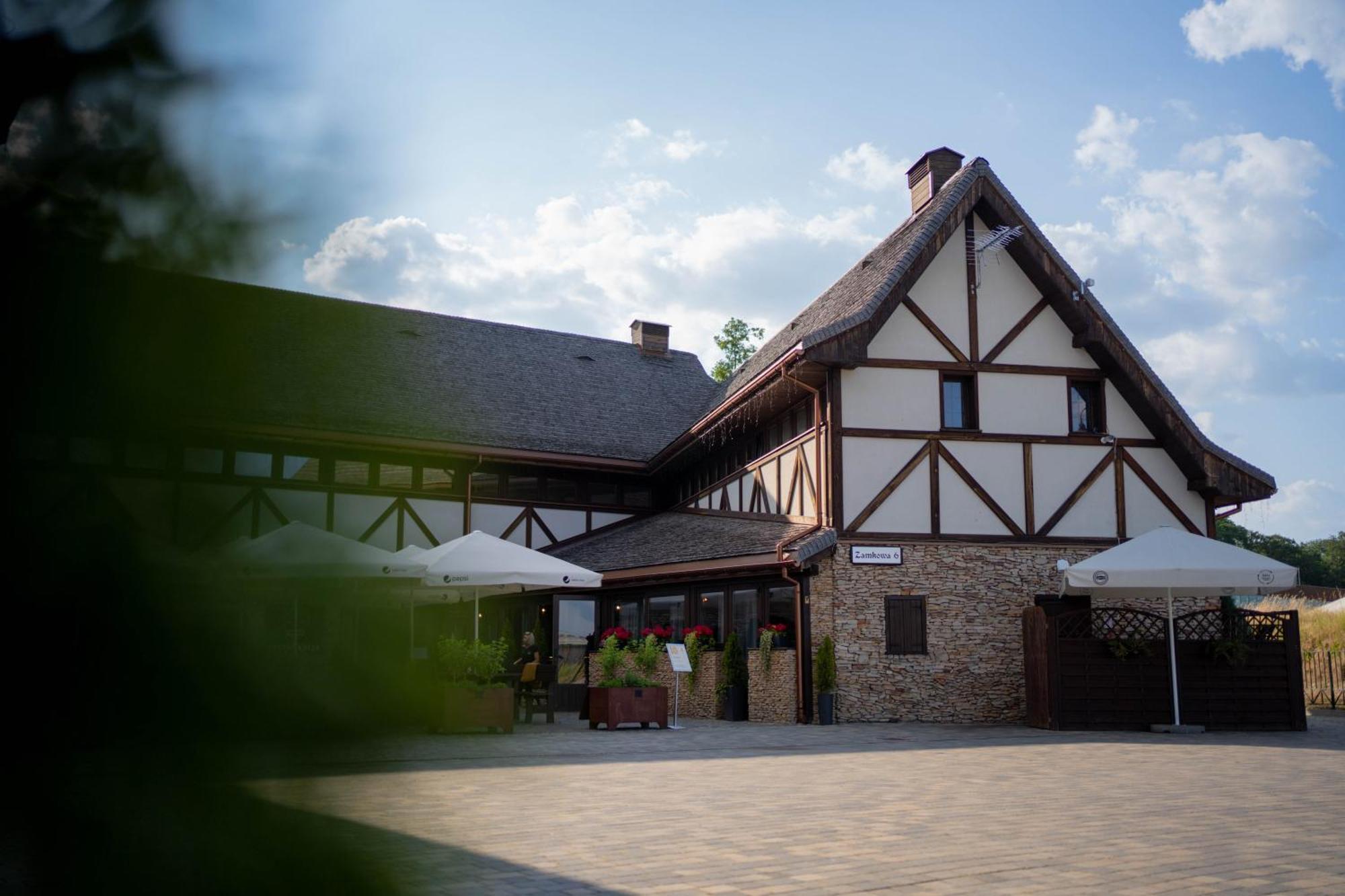 Hotel & Spa **** Kasztel Uniejów Extérieur photo