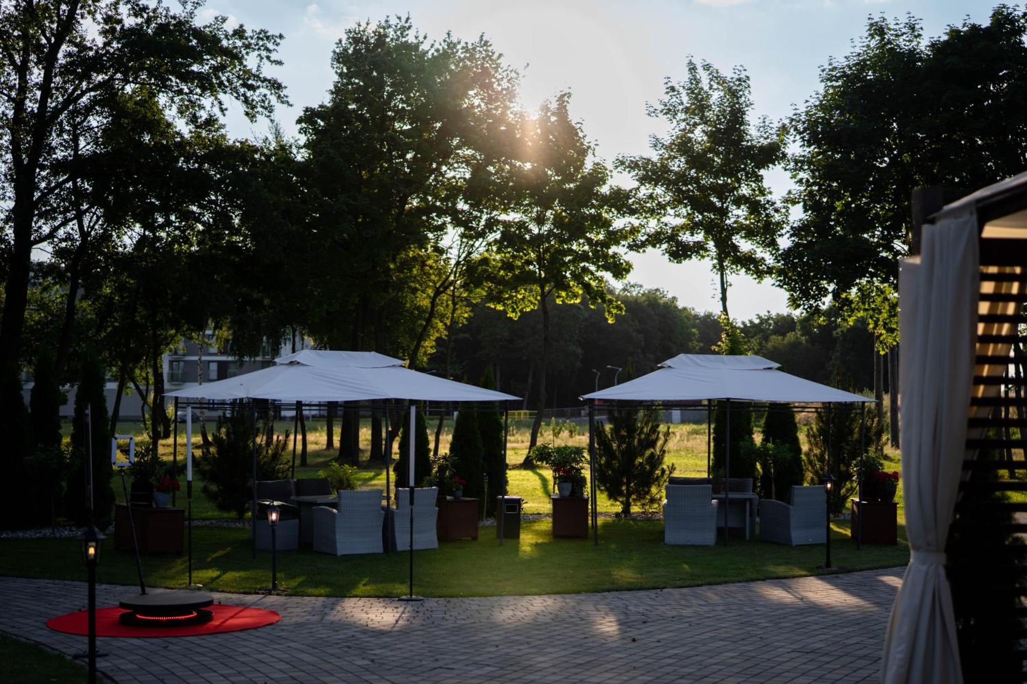 Hotel & Spa **** Kasztel Uniejów Extérieur photo