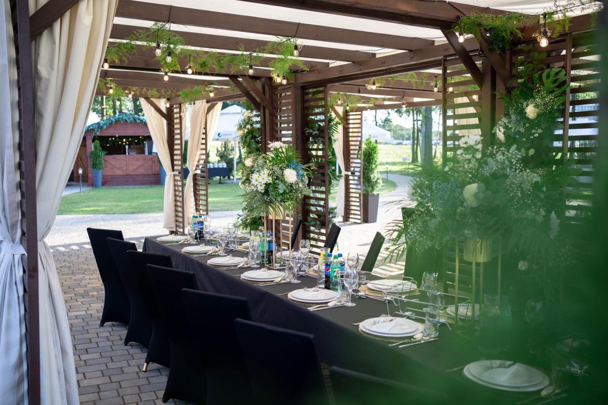 Hotel & Spa **** Kasztel Uniejów Extérieur photo